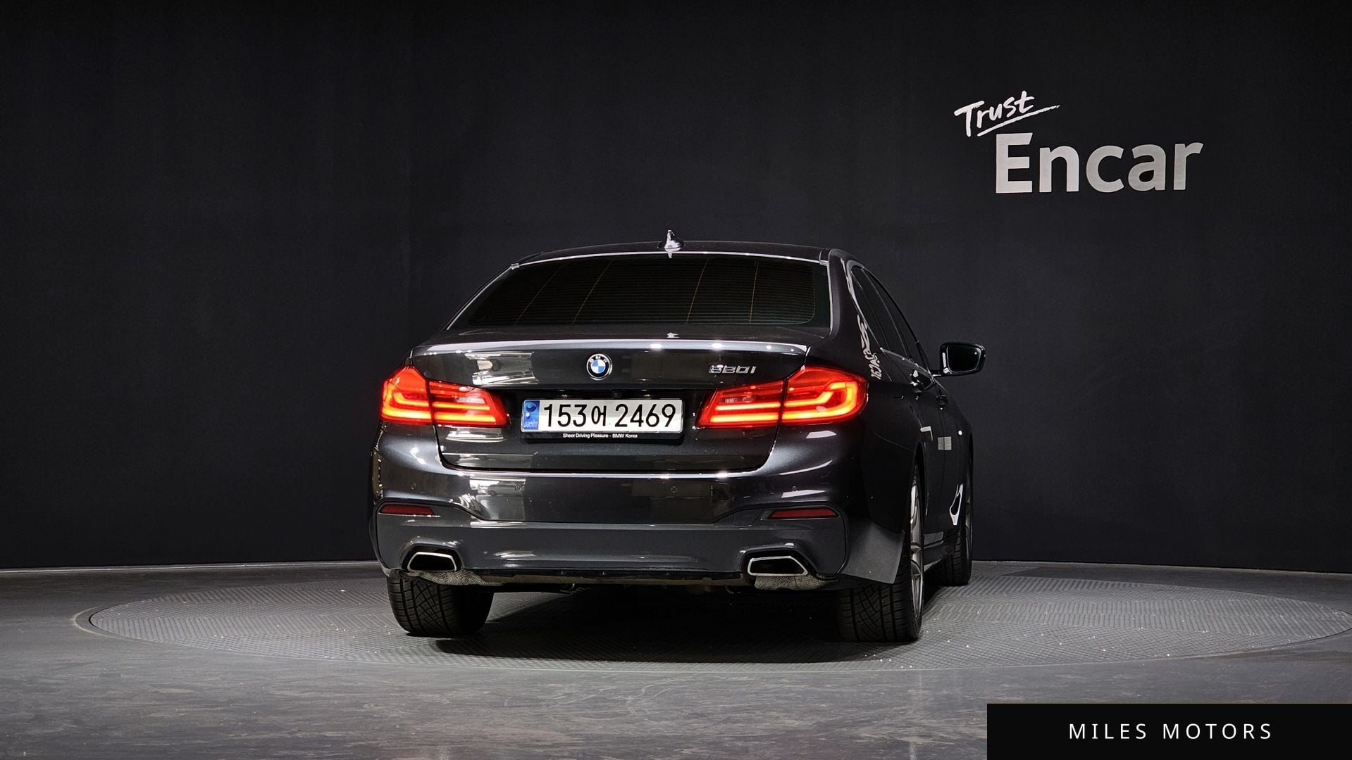 BMW 5 Series (G30) 2020 — миниатюра 4