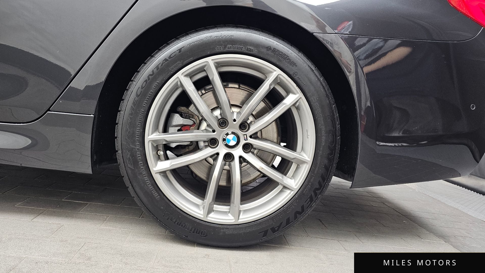 BMW 5 Series (G30) 2020 — миниатюра 7