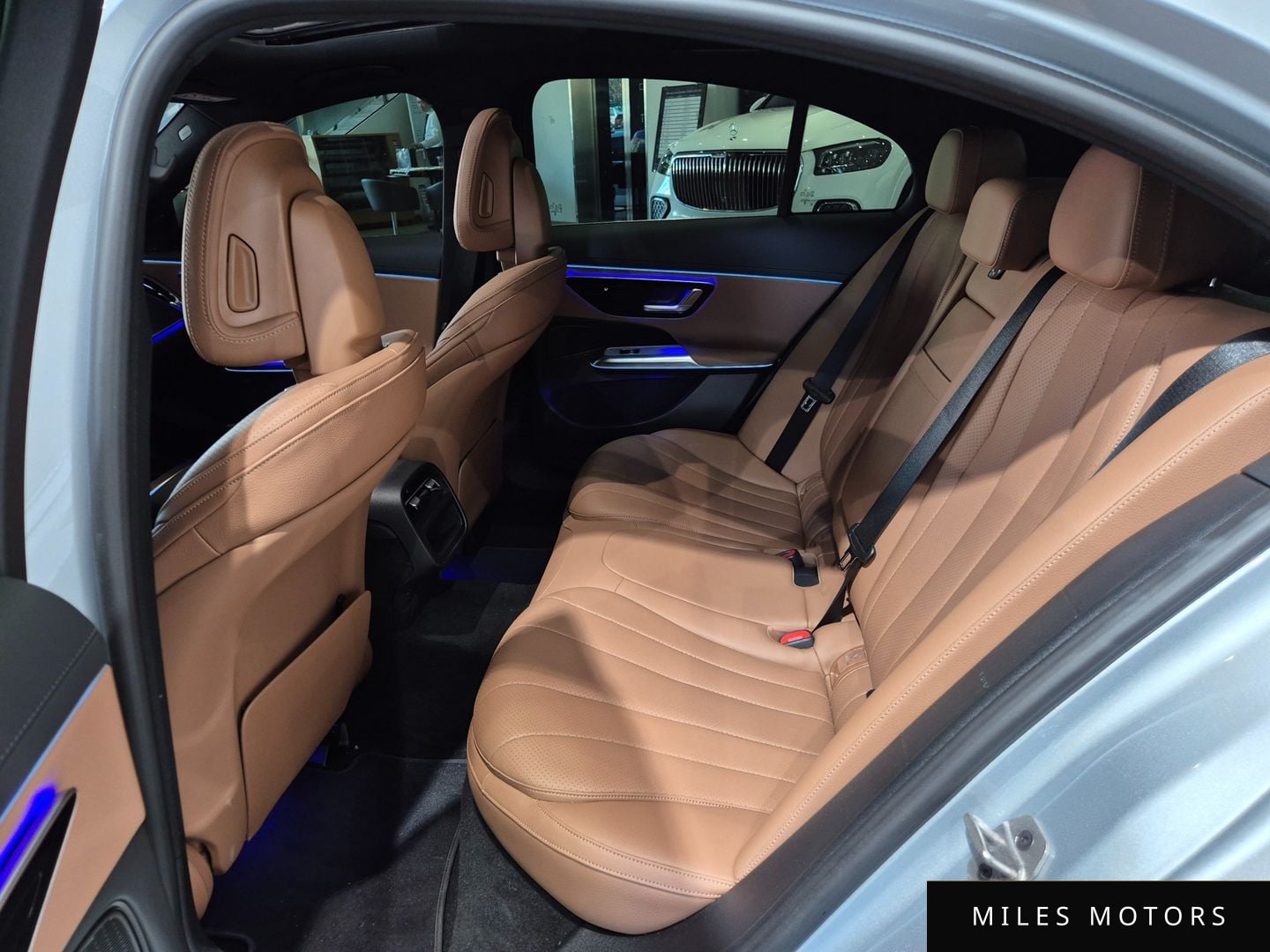 Mercedes-Benz E-Class W214 2025 — миниатюра 11