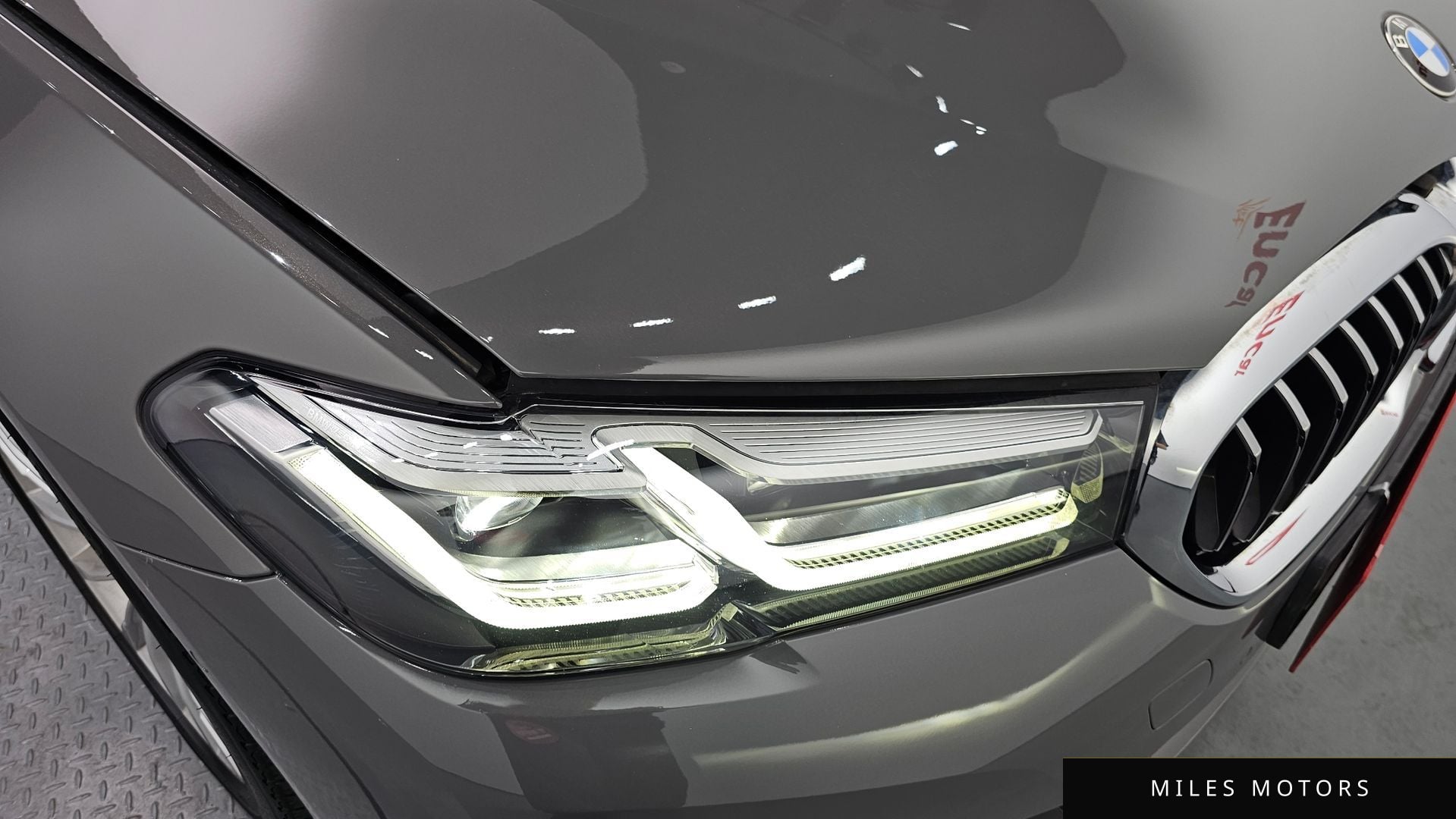 BMW 5 Series (G30) 2022 — миниатюра 8