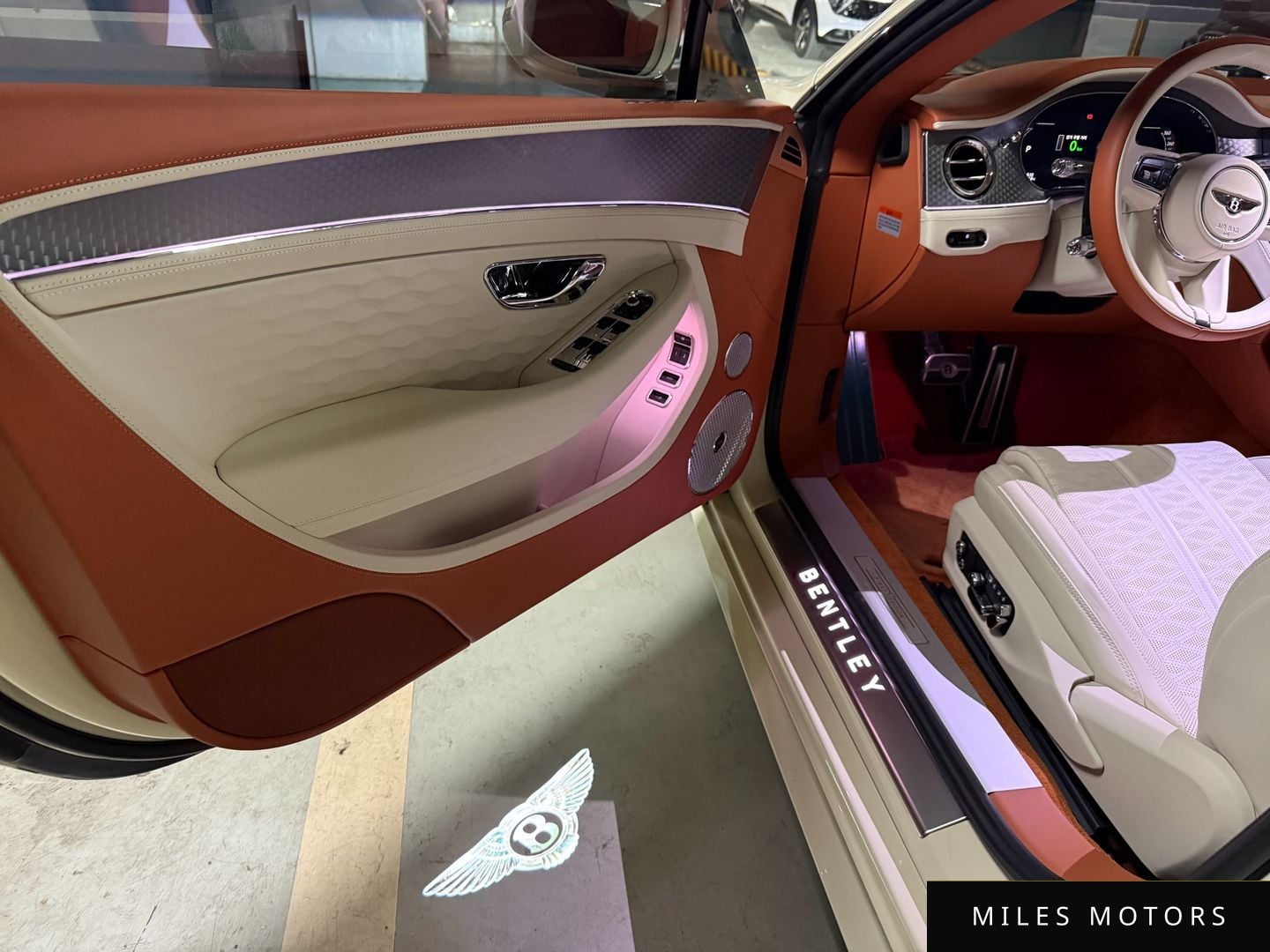 Bentley Continental GT 2025 — миниатюра 11