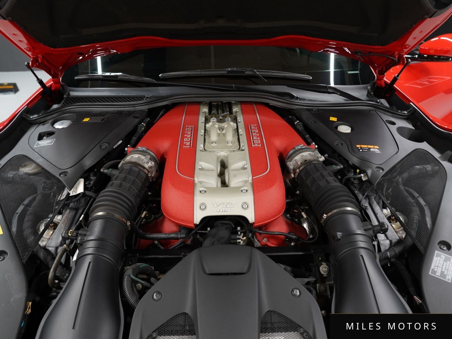 Ferrari 812 2020 — миниатюра 6