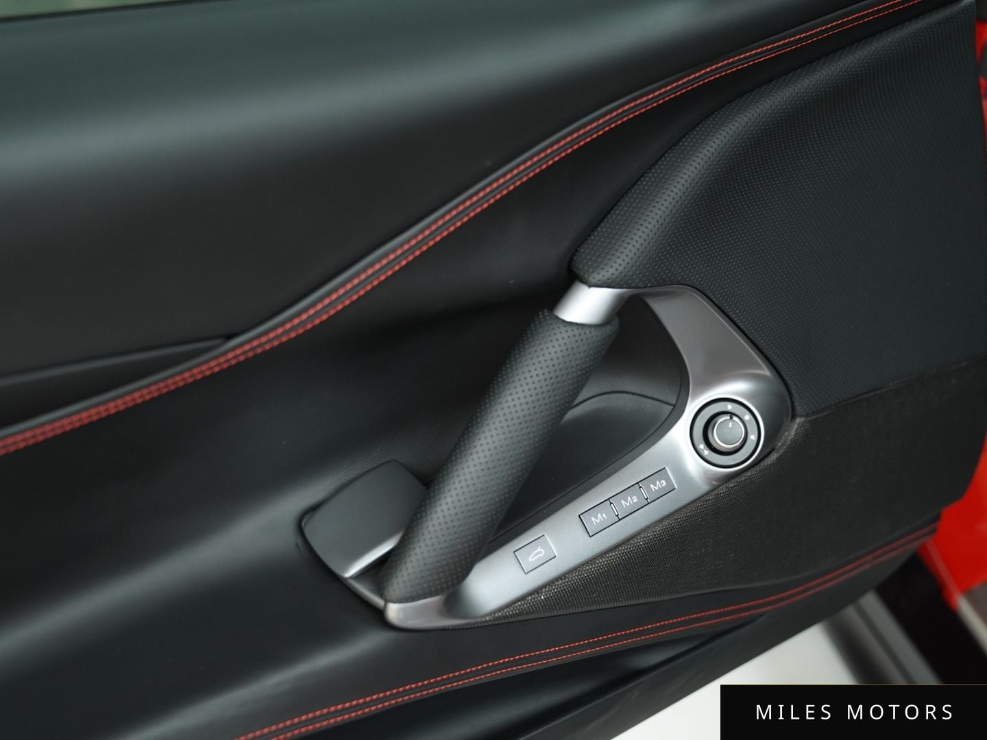 Ferrari 812 2020 — миниатюра 17