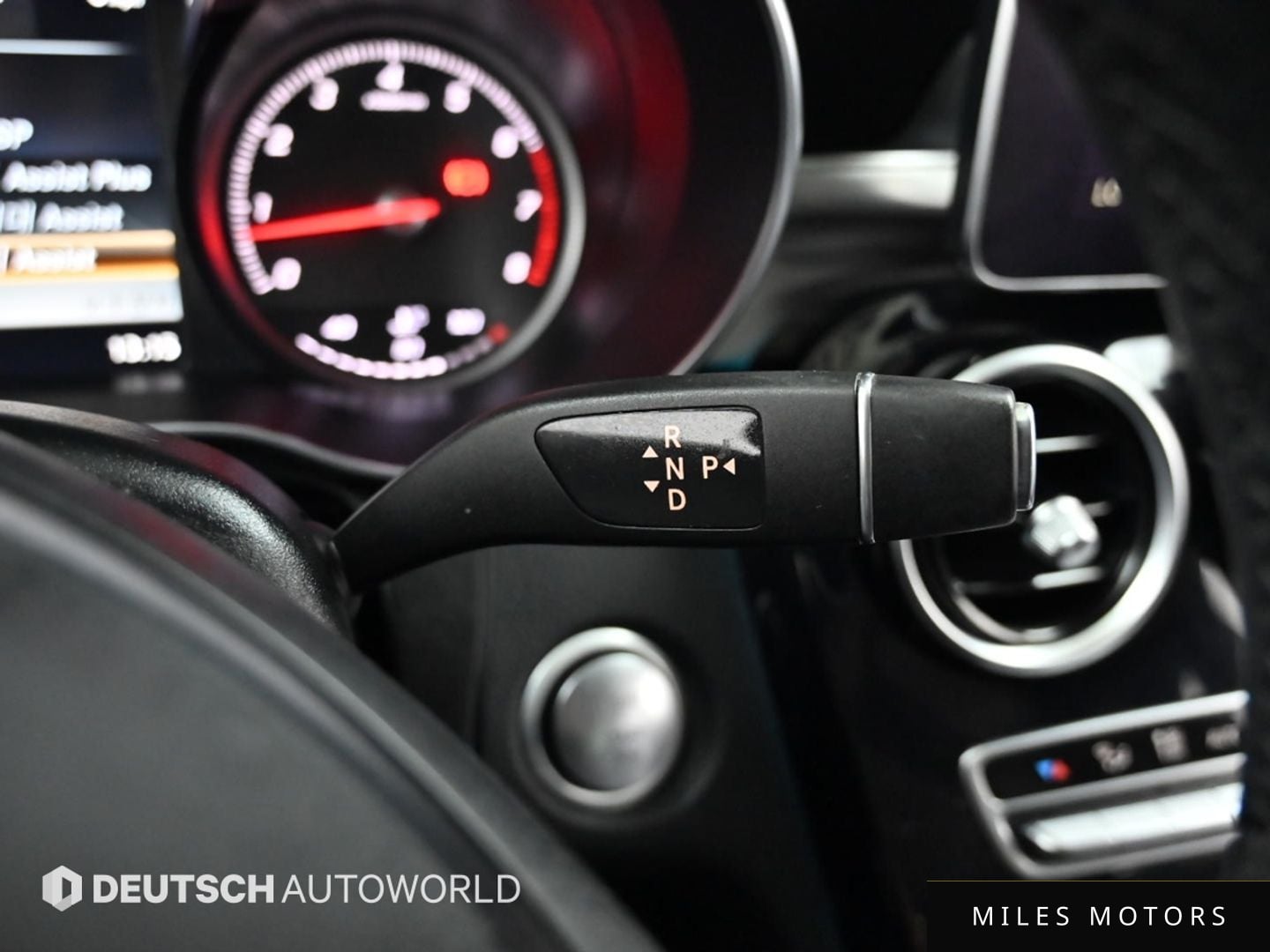 Mercedes-Benz C-Class W205 2017 — миниатюра 9