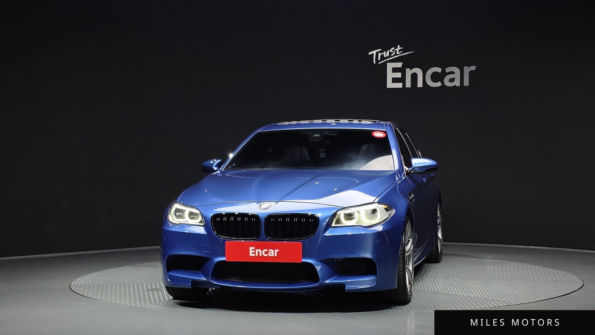 BMW M5 (F10) 2015 — миниатюра 3