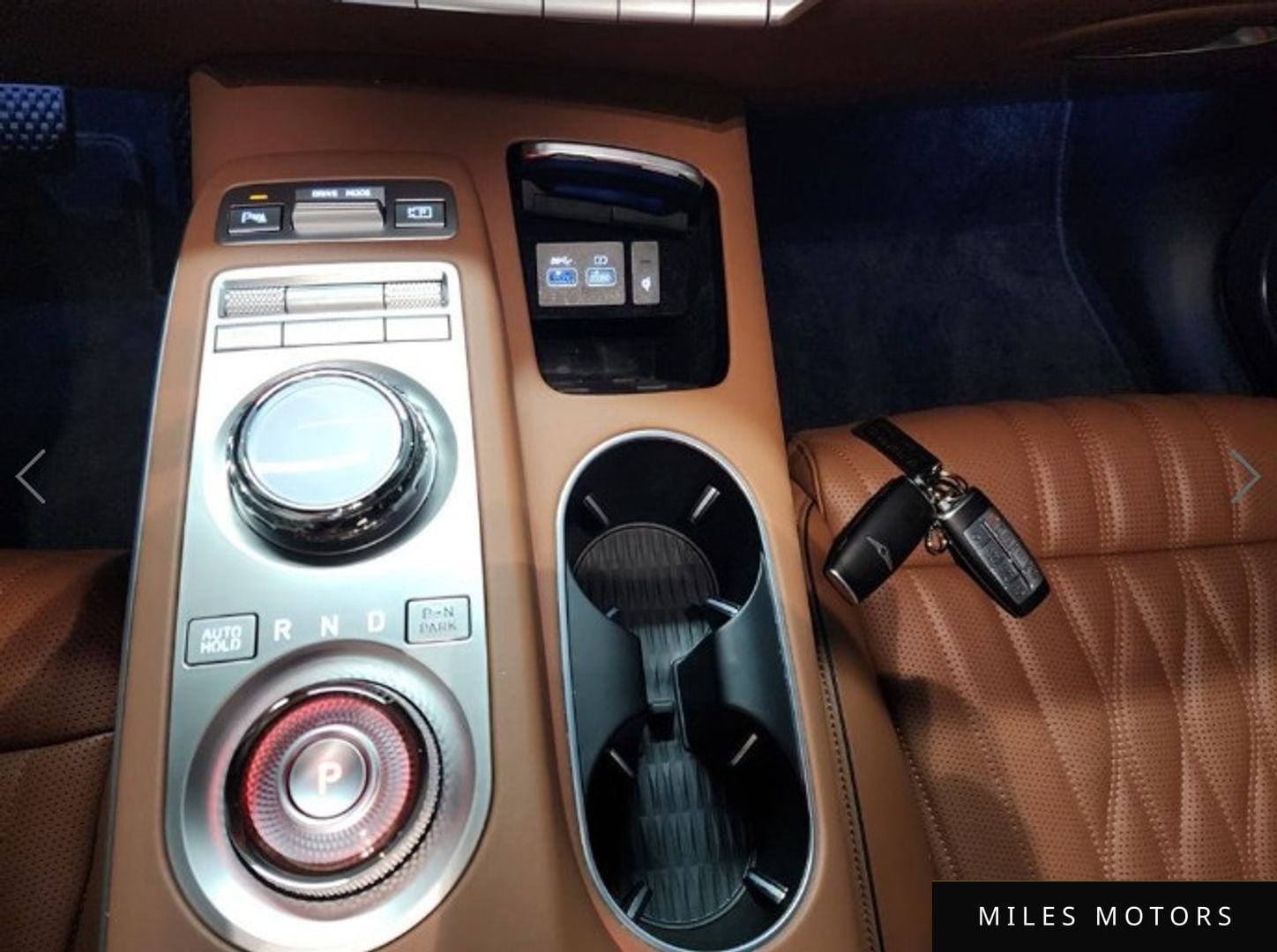 Genesis GV70 2023 — миниатюра 11