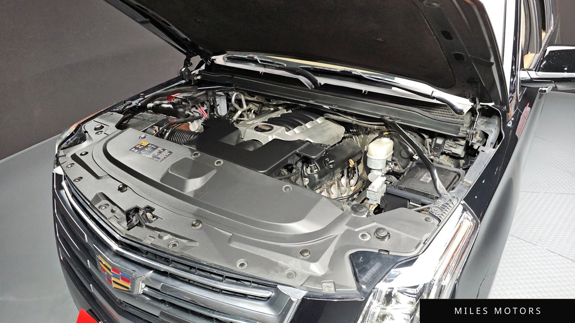 Cadillac Escalade 2015 — миниатюра 6