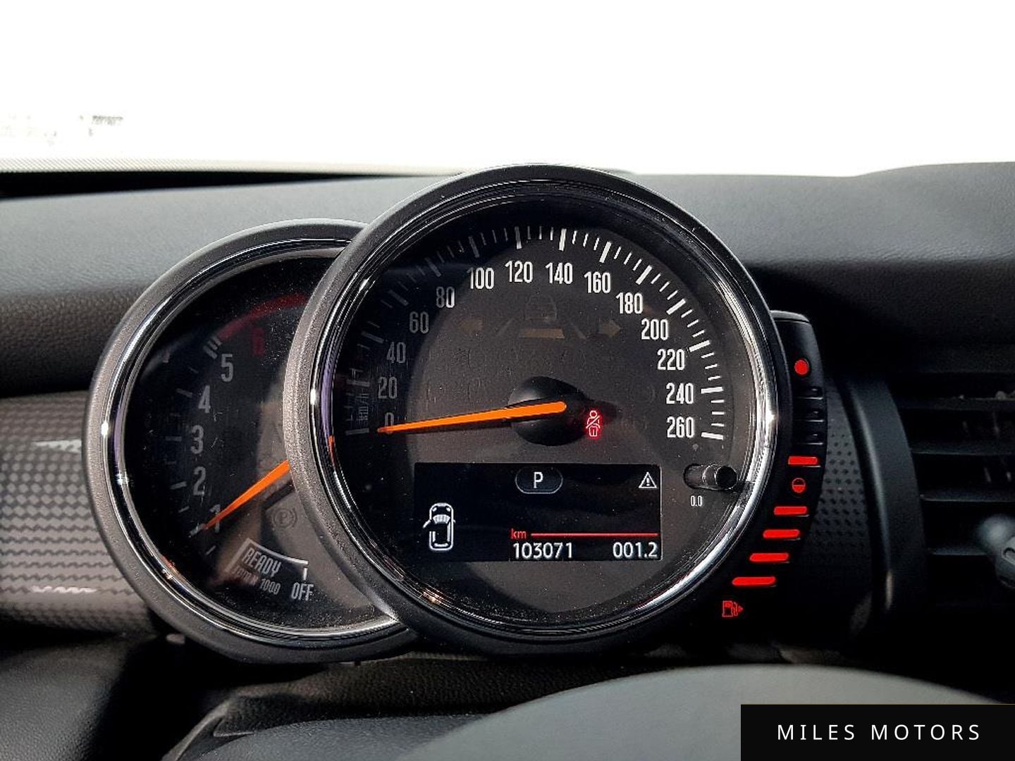 MINI Cooper D 2014 — миниатюра 7