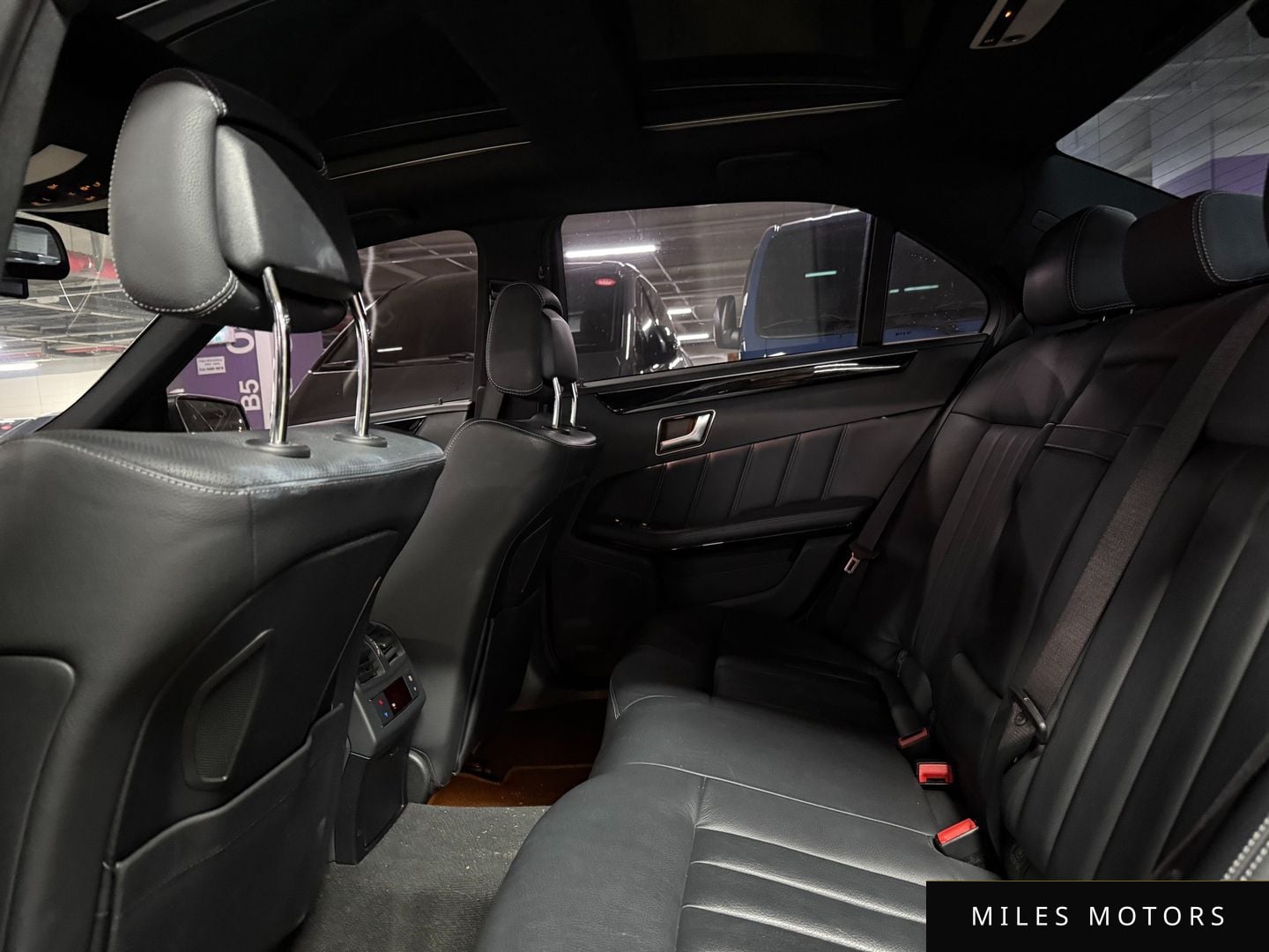 Mercedes-Benz E-Class W212 2015 — миниатюра 6