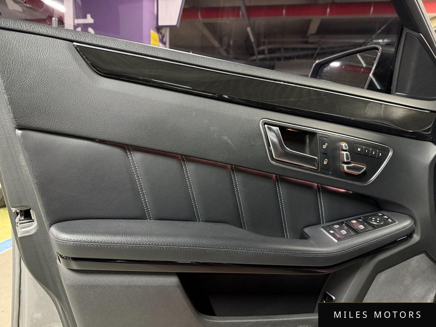 Mercedes-Benz E-Class W212 2015 — миниатюра 19