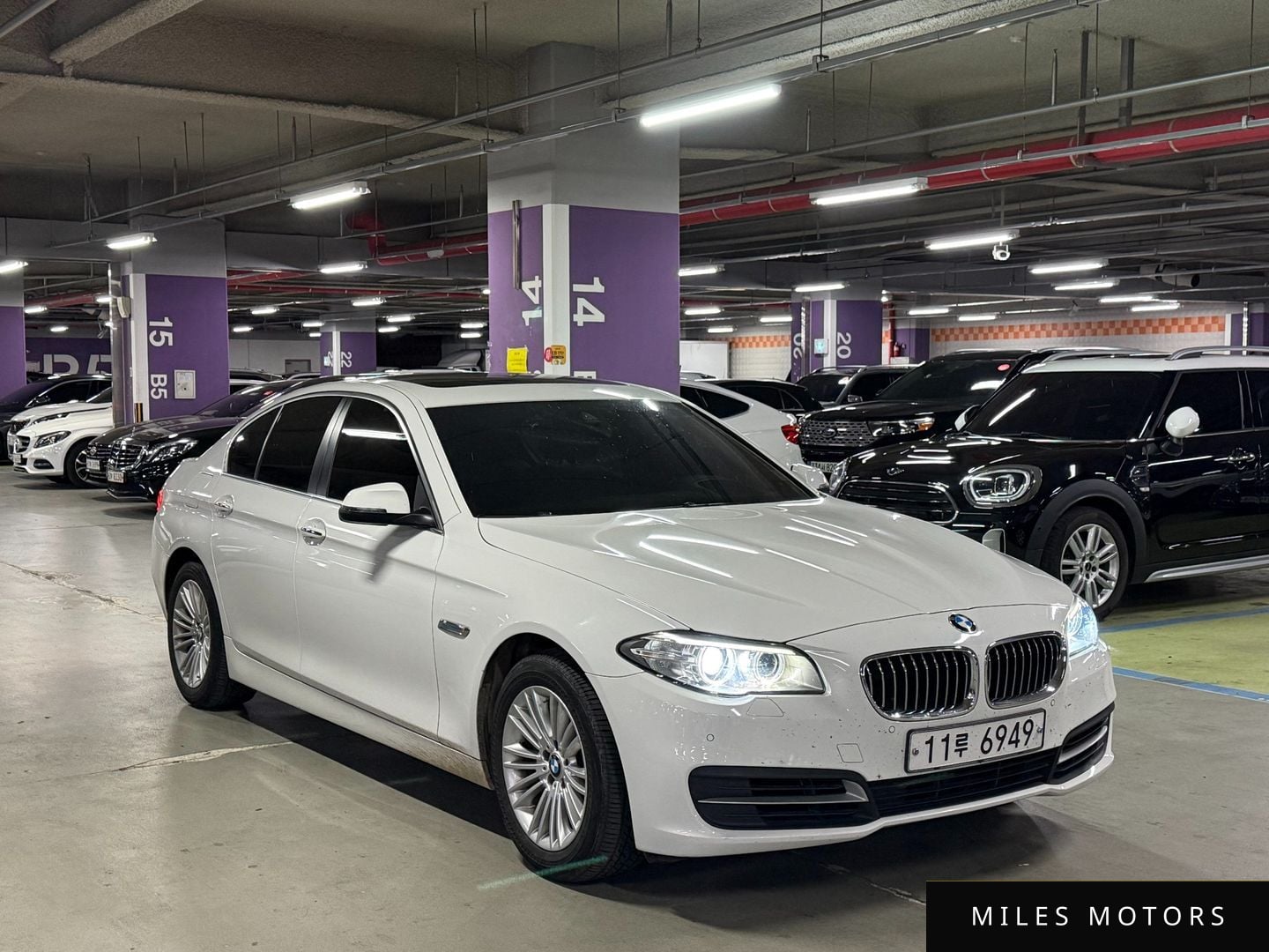 BMW 5 Series (F10) 2015 — миниатюра 3