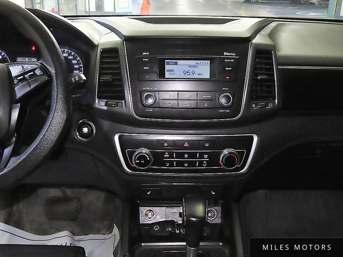 KG Mobility Rexton 2023 — миниатюра 9