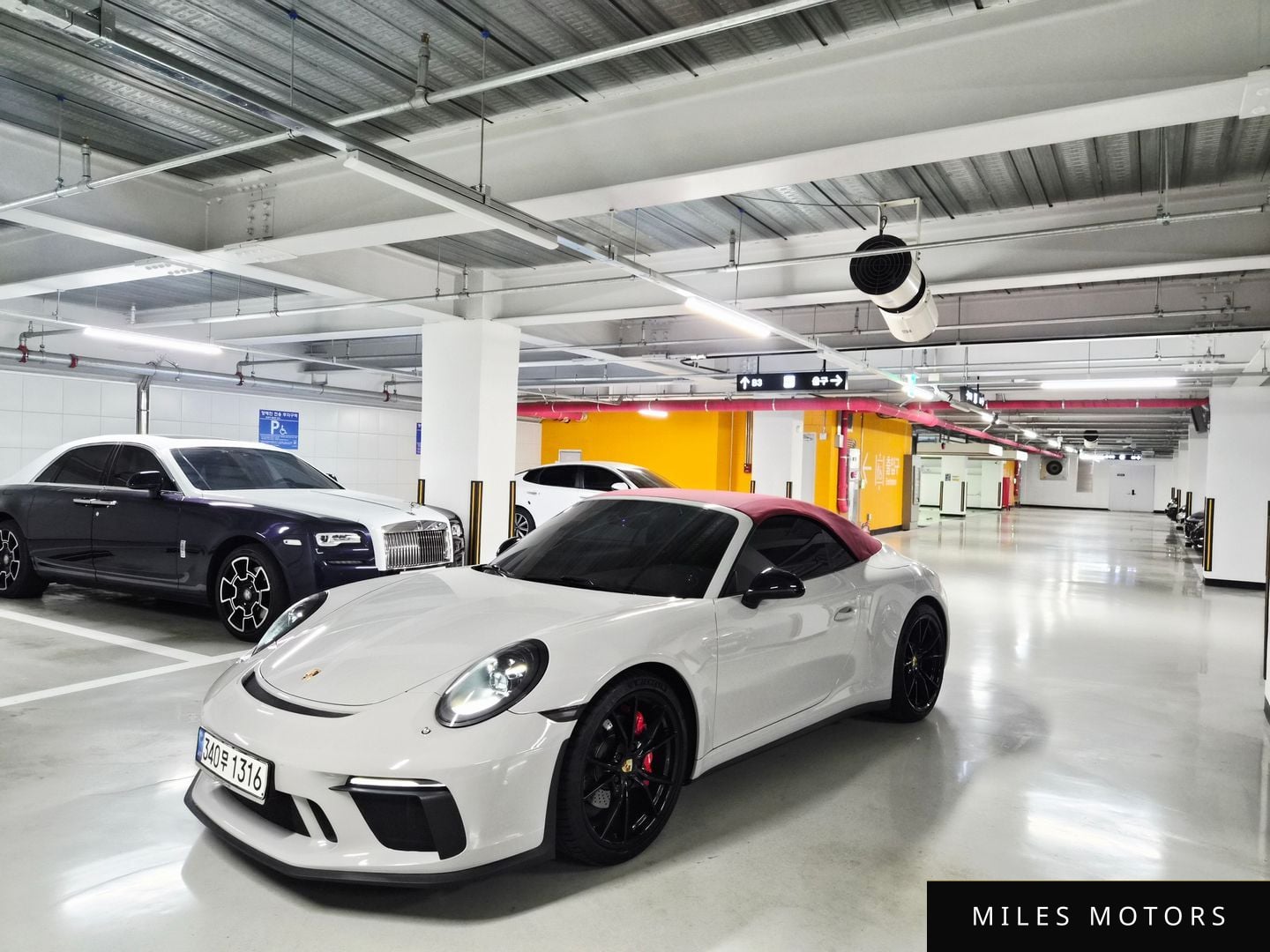 Porsche 911 2017 — миниатюра 2