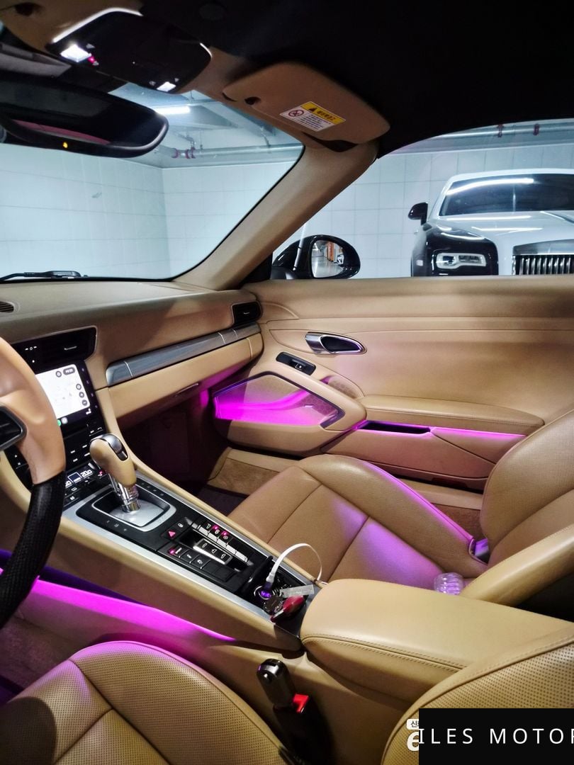 Porsche 911 2017 — миниатюра 10