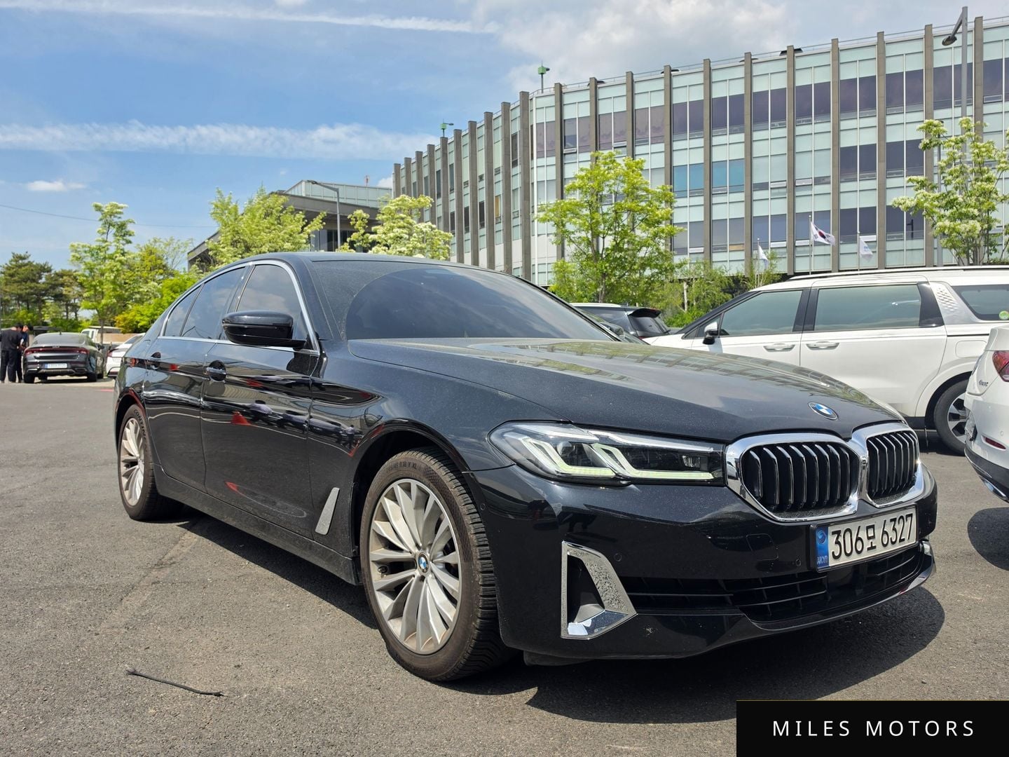 BMW 5 Series (G30) 2022 — миниатюра 2