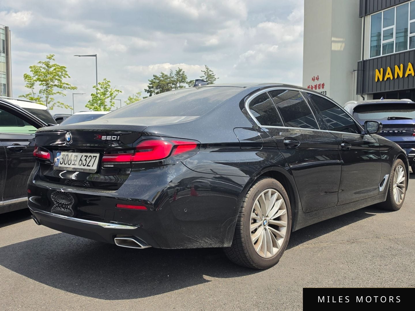 BMW 5 Series (G30) 2022 — миниатюра 3