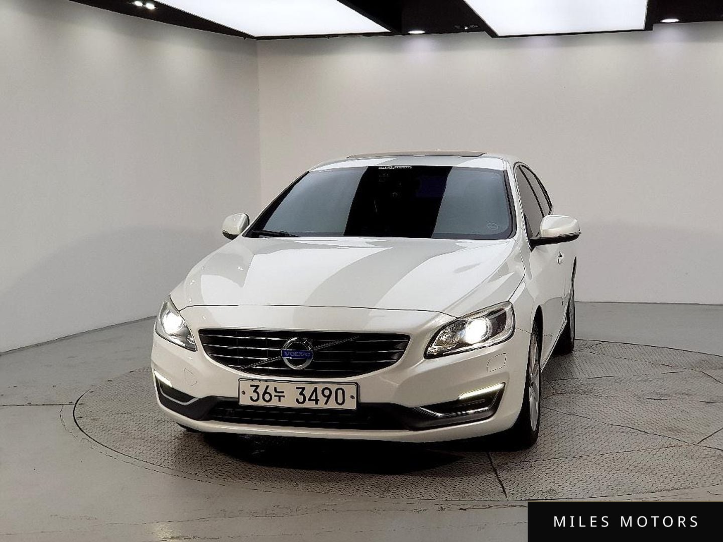 Volvo S60 2015 — миниатюра 2