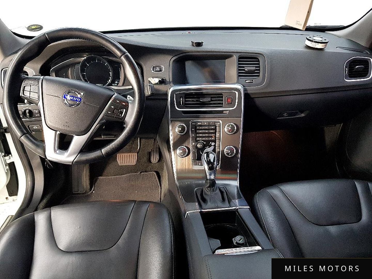 Volvo S60 2015 — миниатюра 5
