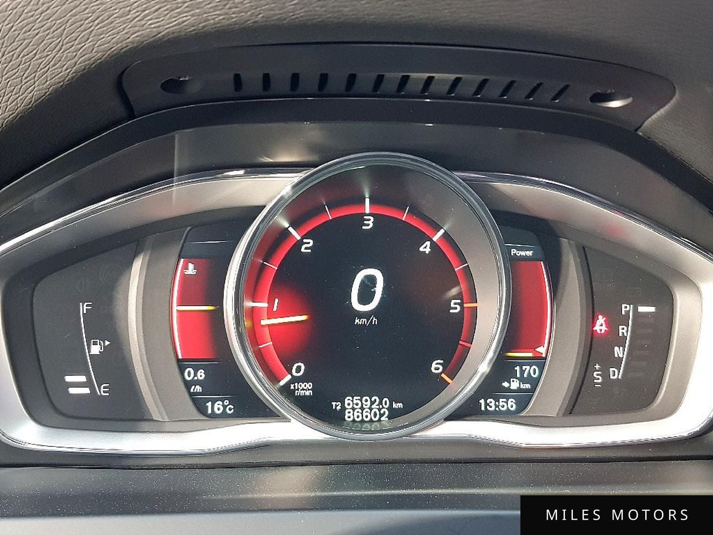 Volvo S60 2015 — миниатюра 7