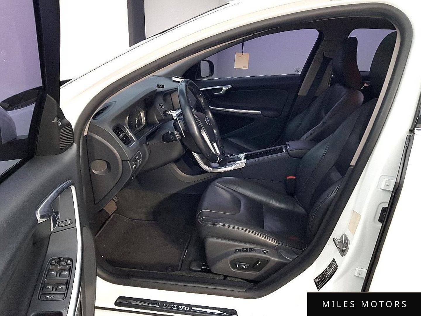 Volvo S60 2015 — миниатюра 8