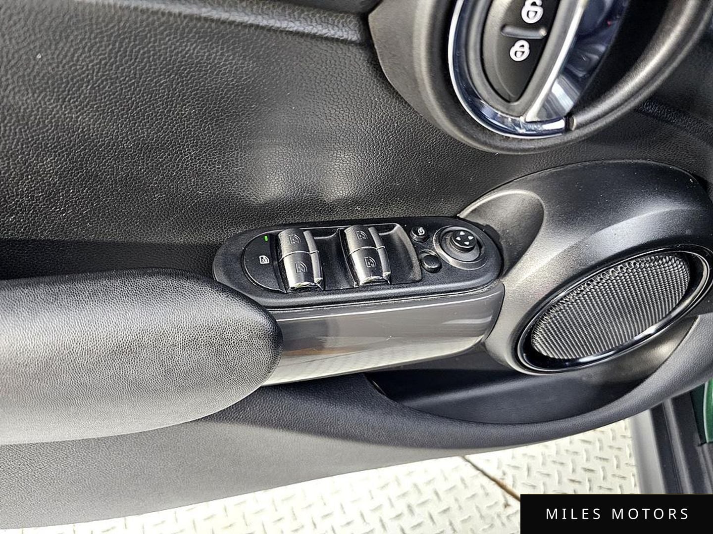 MINI Cooper D 2018 — миниатюра 12