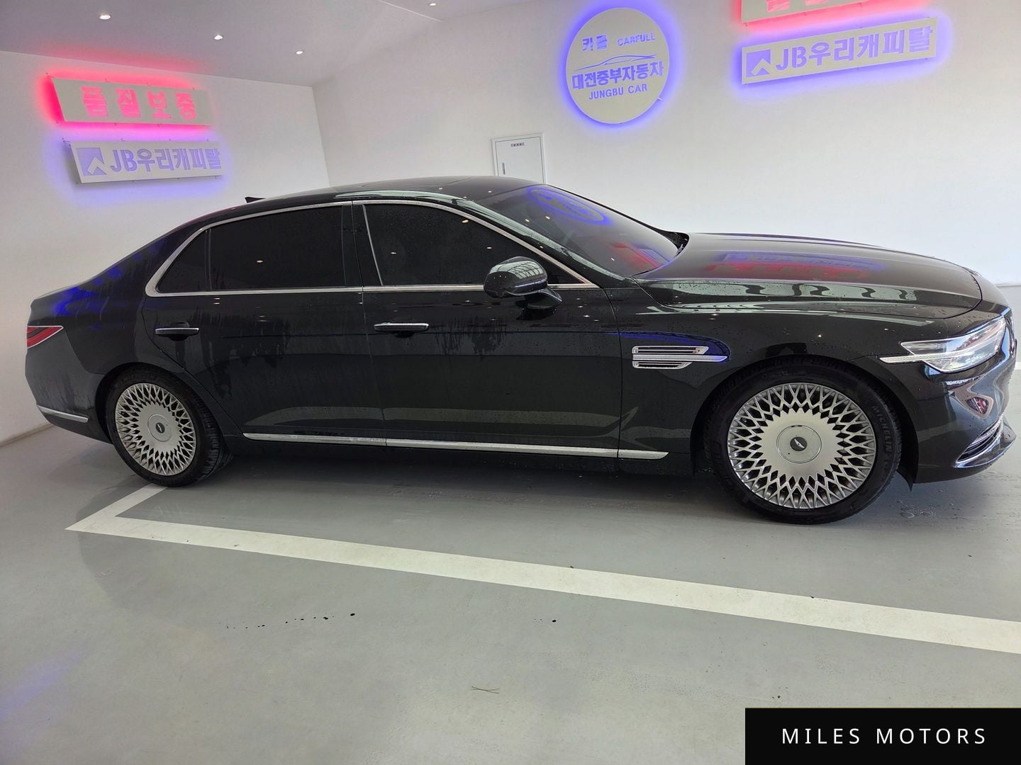 Genesis G90 2019 — миниатюра 3