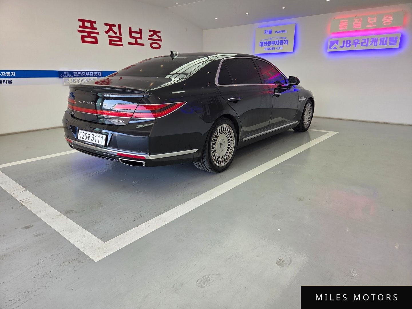 Genesis G90 2019 — миниатюра 7