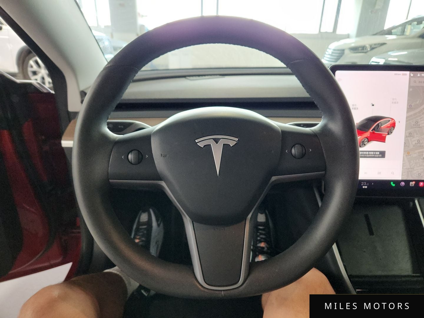 Tesla Model 3 2020 — миниатюра 11