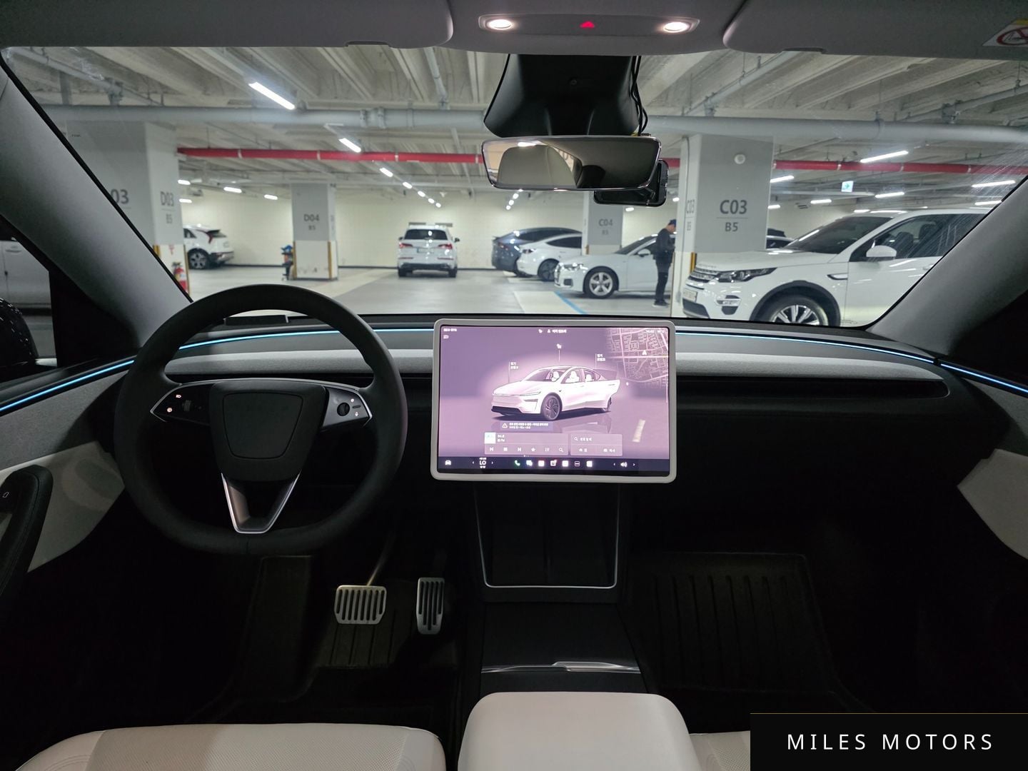 Tesla Model Y 2025 — миниатюра 7