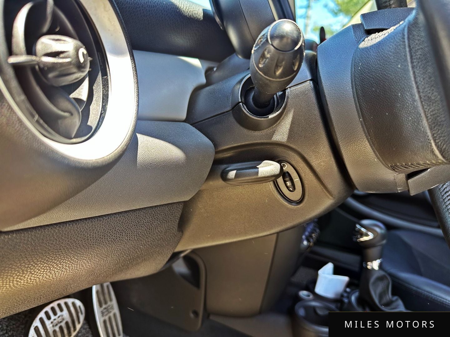 MINI Cooper 2011 — миниатюра 11
