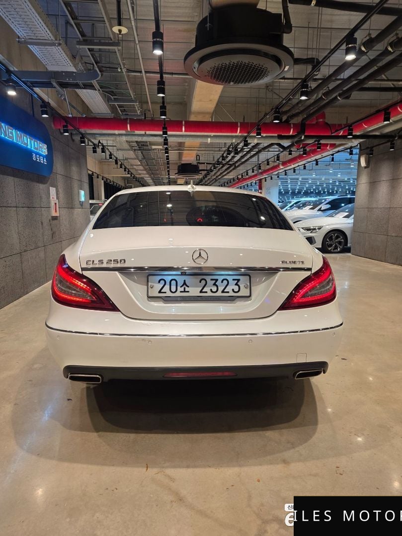 Mercedes-Benz CLS-Class W218 2015 — миниатюра 4