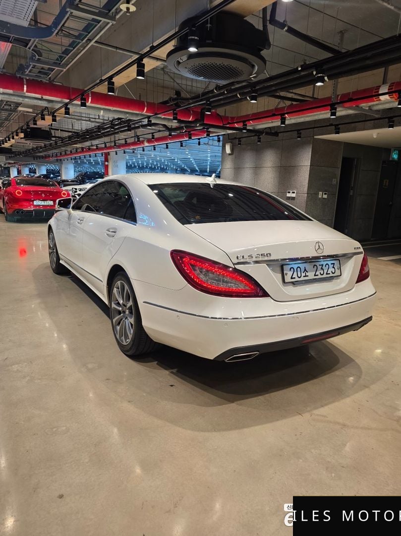 Mercedes-Benz CLS-Class W218 2015 — миниатюра 5