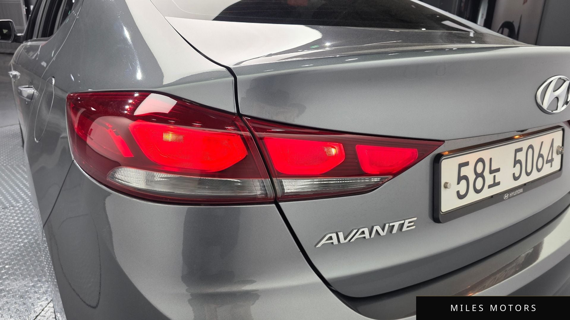 Hyundai AVANTE 2018 — миниатюра 9