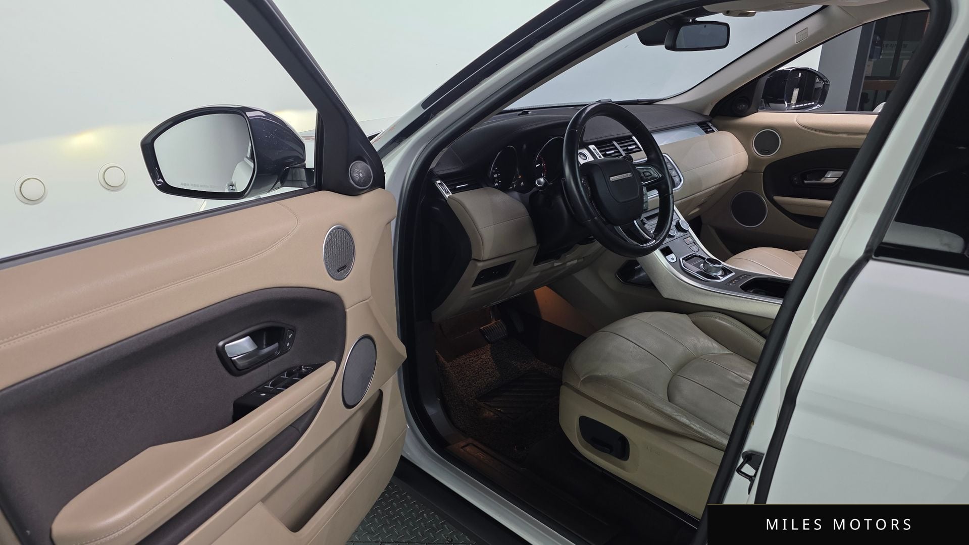 Land Rover Range Rover Evoque 2016 — миниатюра 10