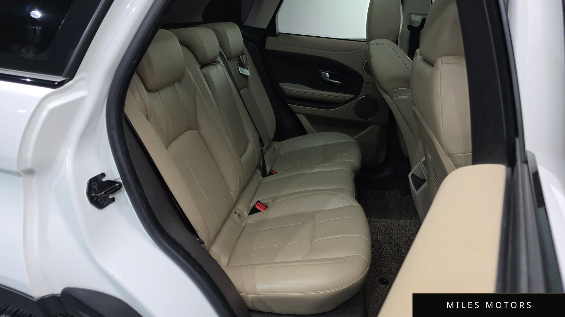 Land Rover Range Rover Evoque 2016 — миниатюра 11