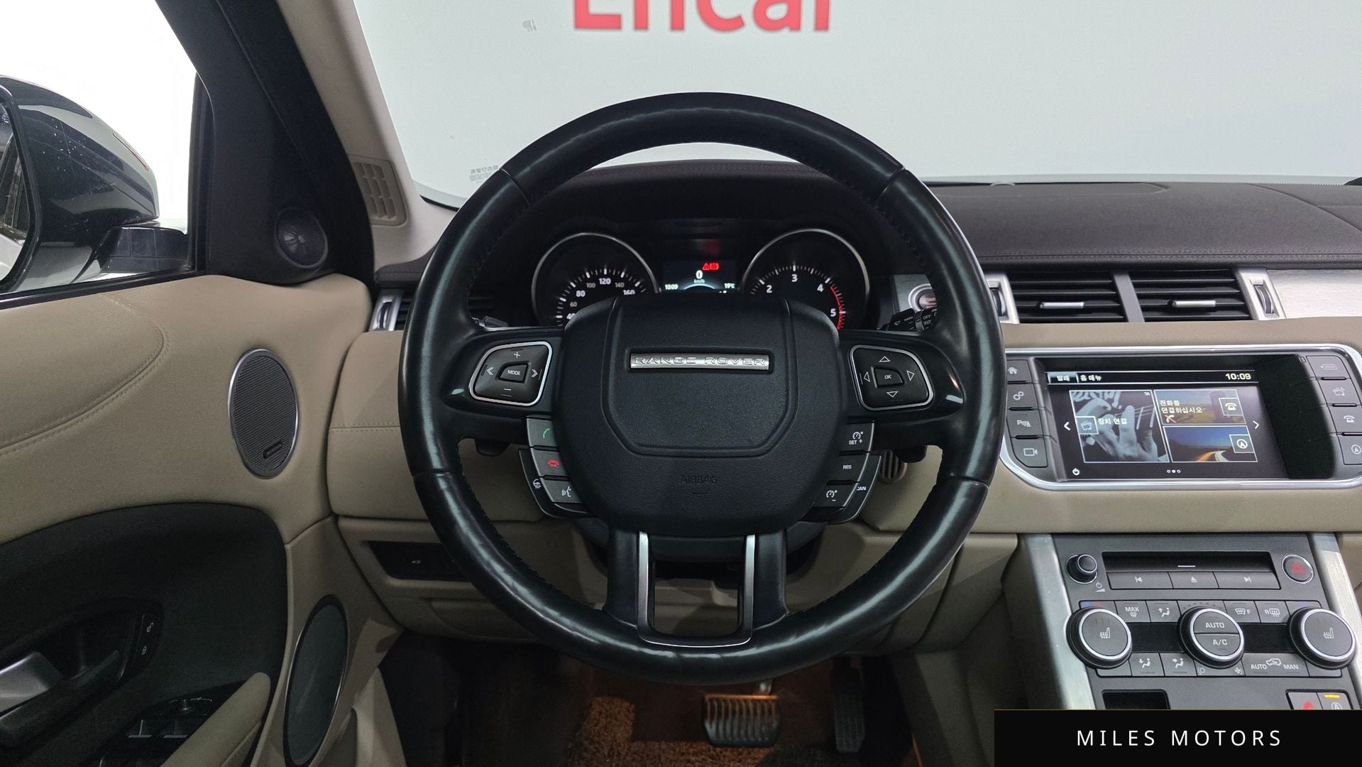 Land Rover Range Rover Evoque 2016 — миниатюра 12