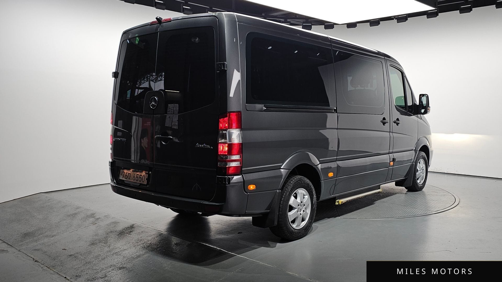 Mercedes-Benz Sprinter 2017 — миниатюра 2