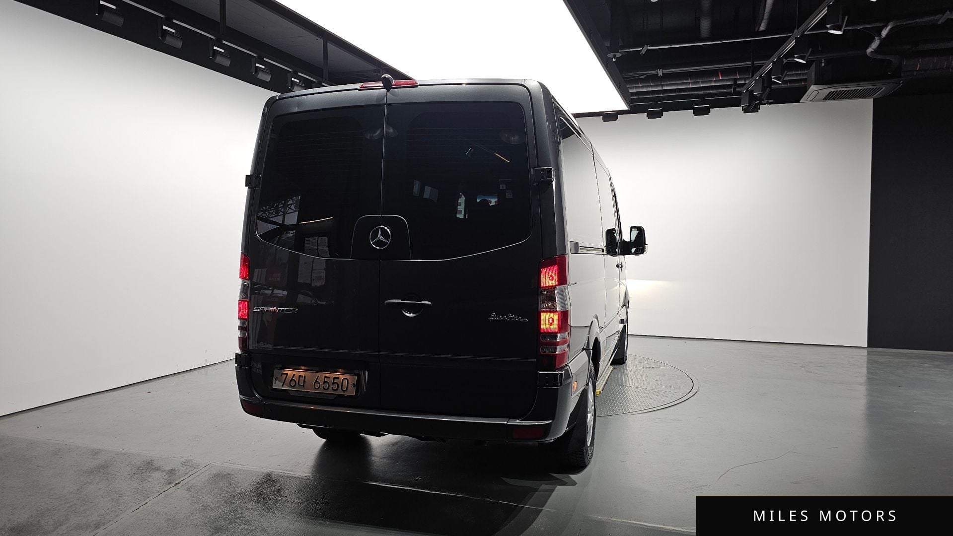 Mercedes-Benz Sprinter 2017 — миниатюра 4