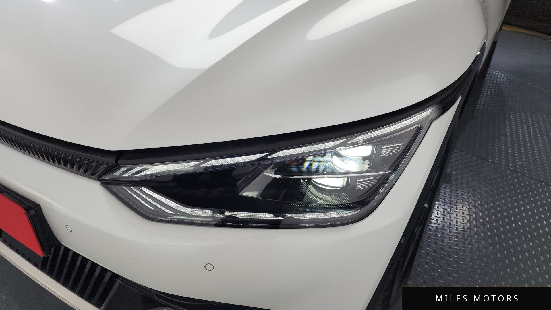 Kia EV6 2024 — миниатюра 8