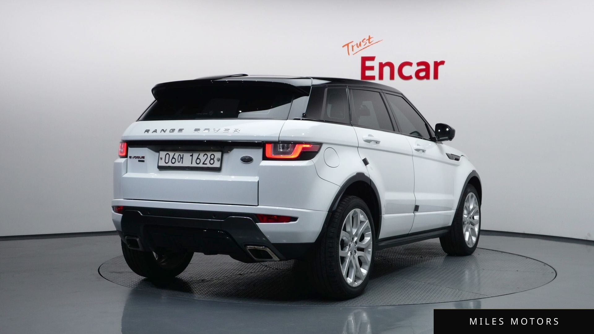 Land Rover Range Rover Evoque 2018 — миниатюра 4