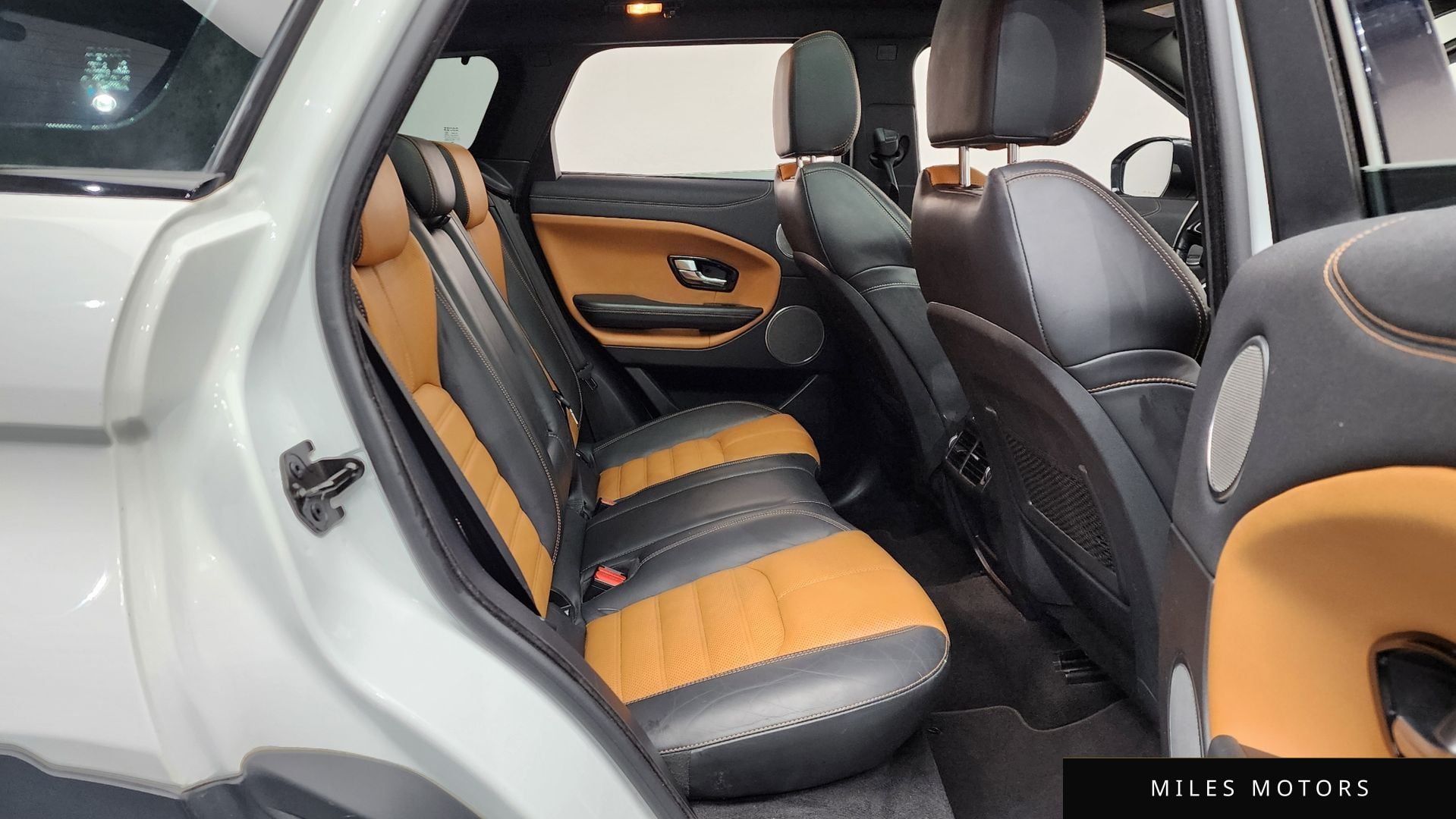 Land Rover Range Rover Evoque 2018 — миниатюра 11