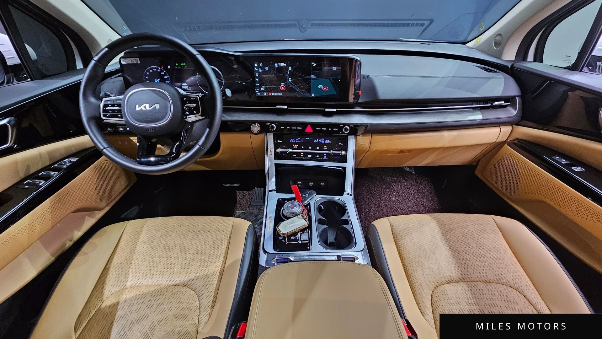 Kia Carnival 2023 — миниатюра 10
