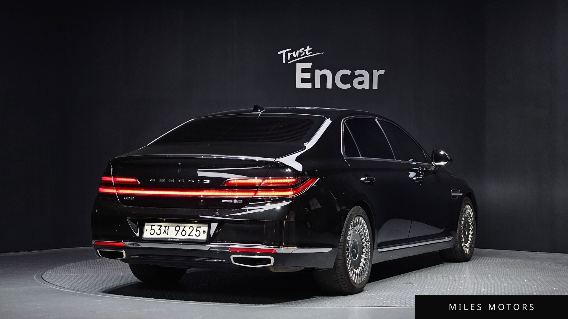 Genesis G90 2019 — миниатюра 2