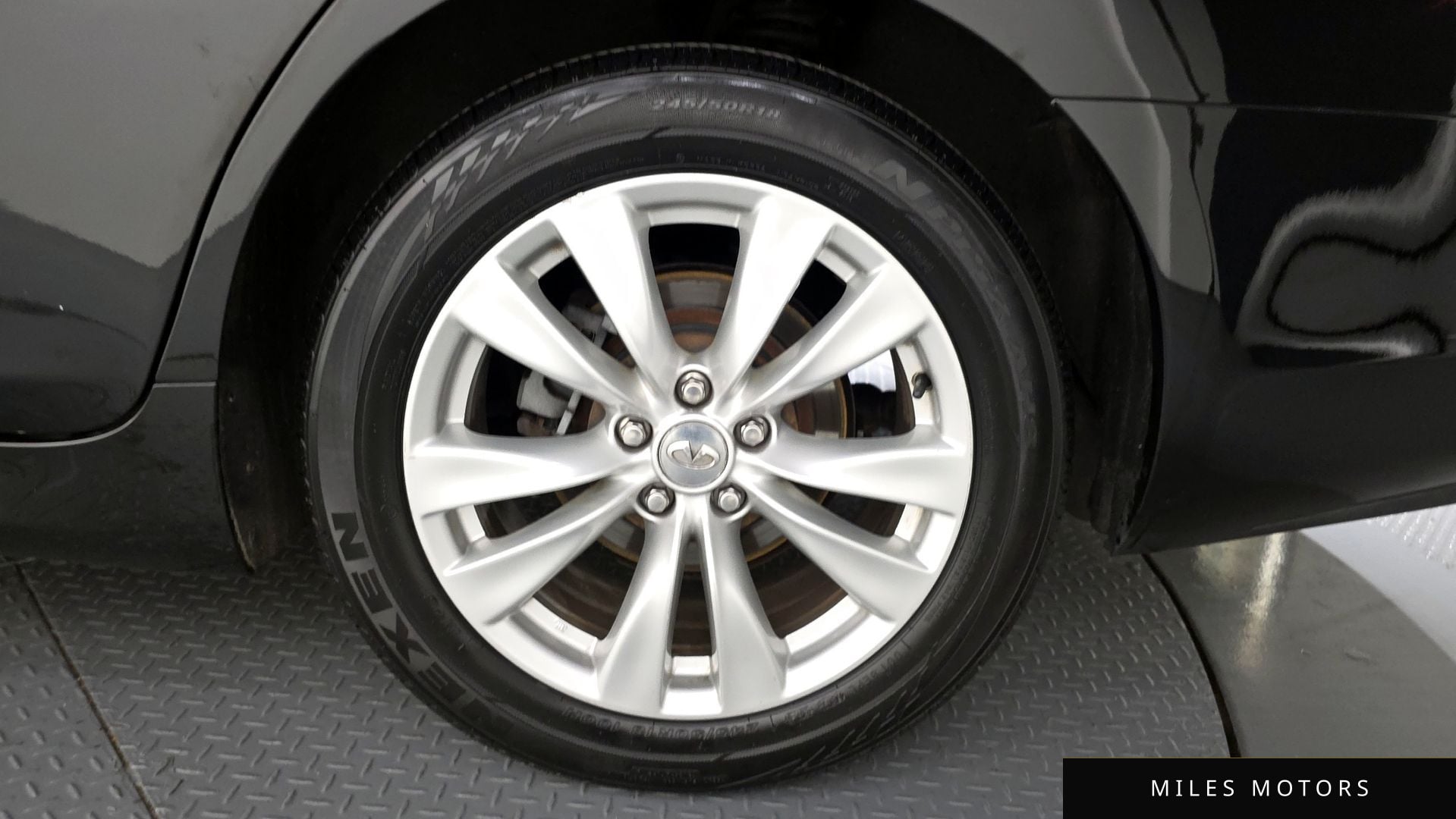 Infiniti M37 2011 — миниатюра 5