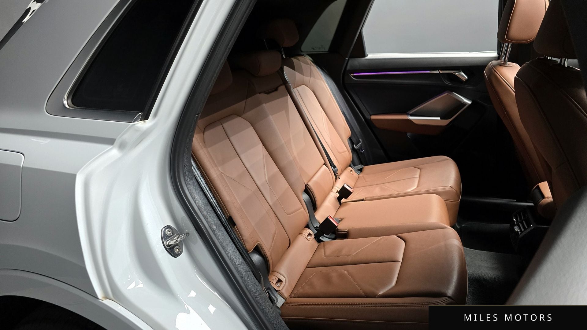 Audi Q3 (F3) 2022 — миниатюра 11
