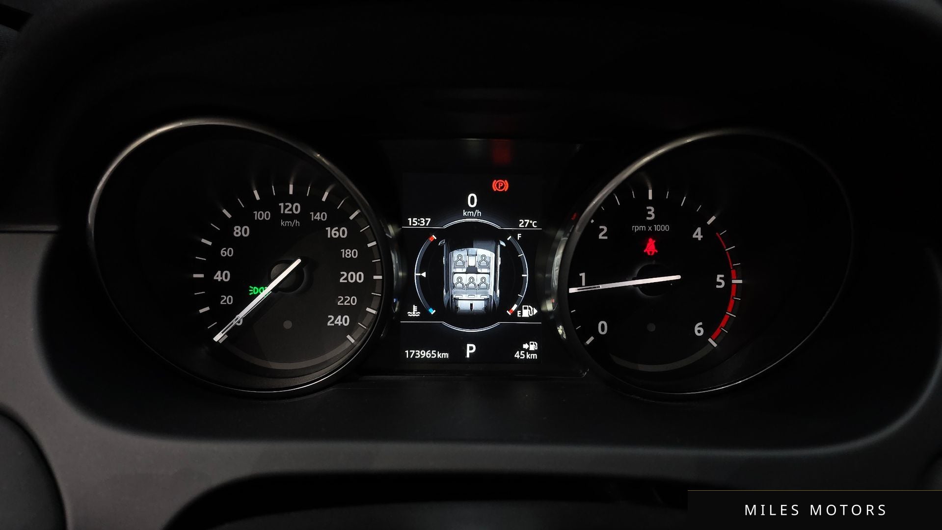 Land Rover Discovery Sport 2017 — миниатюра 8