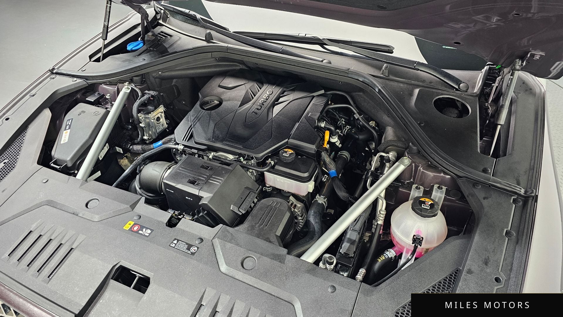 Genesis GV70 2023 — миниатюра 6