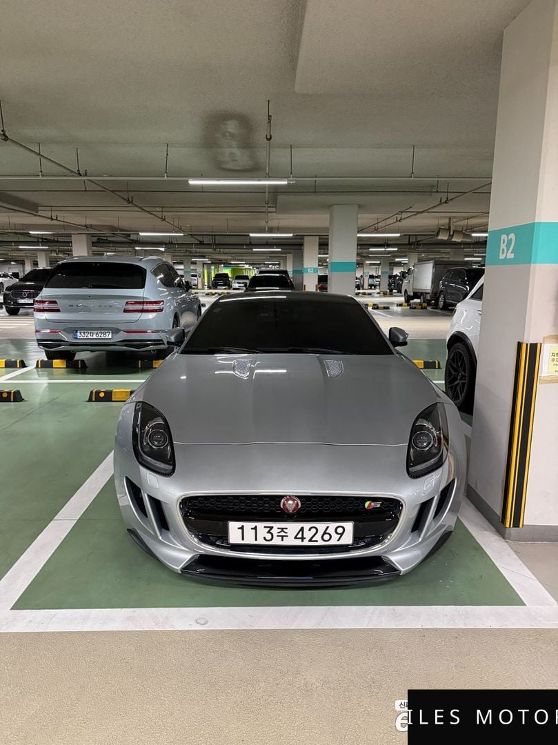 Jaguar F-TYPE 2017 — миниатюра 6