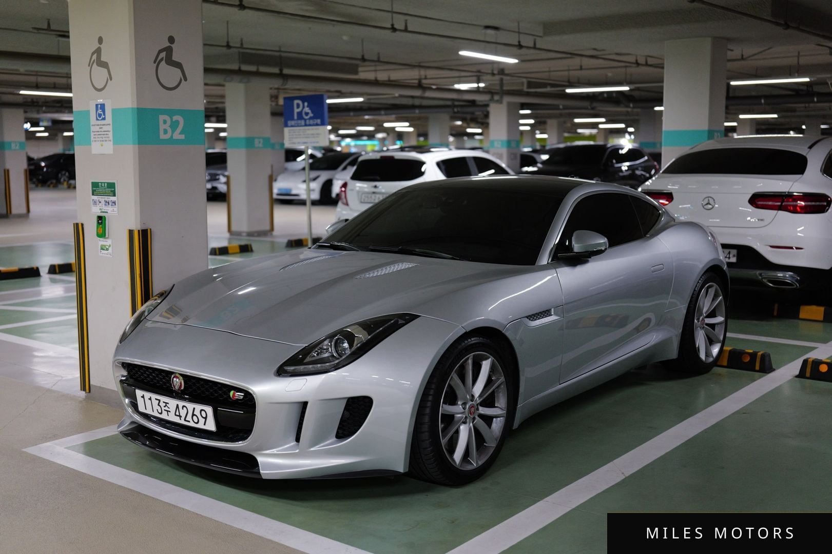 Jaguar F-TYPE 2017 — миниатюра 10