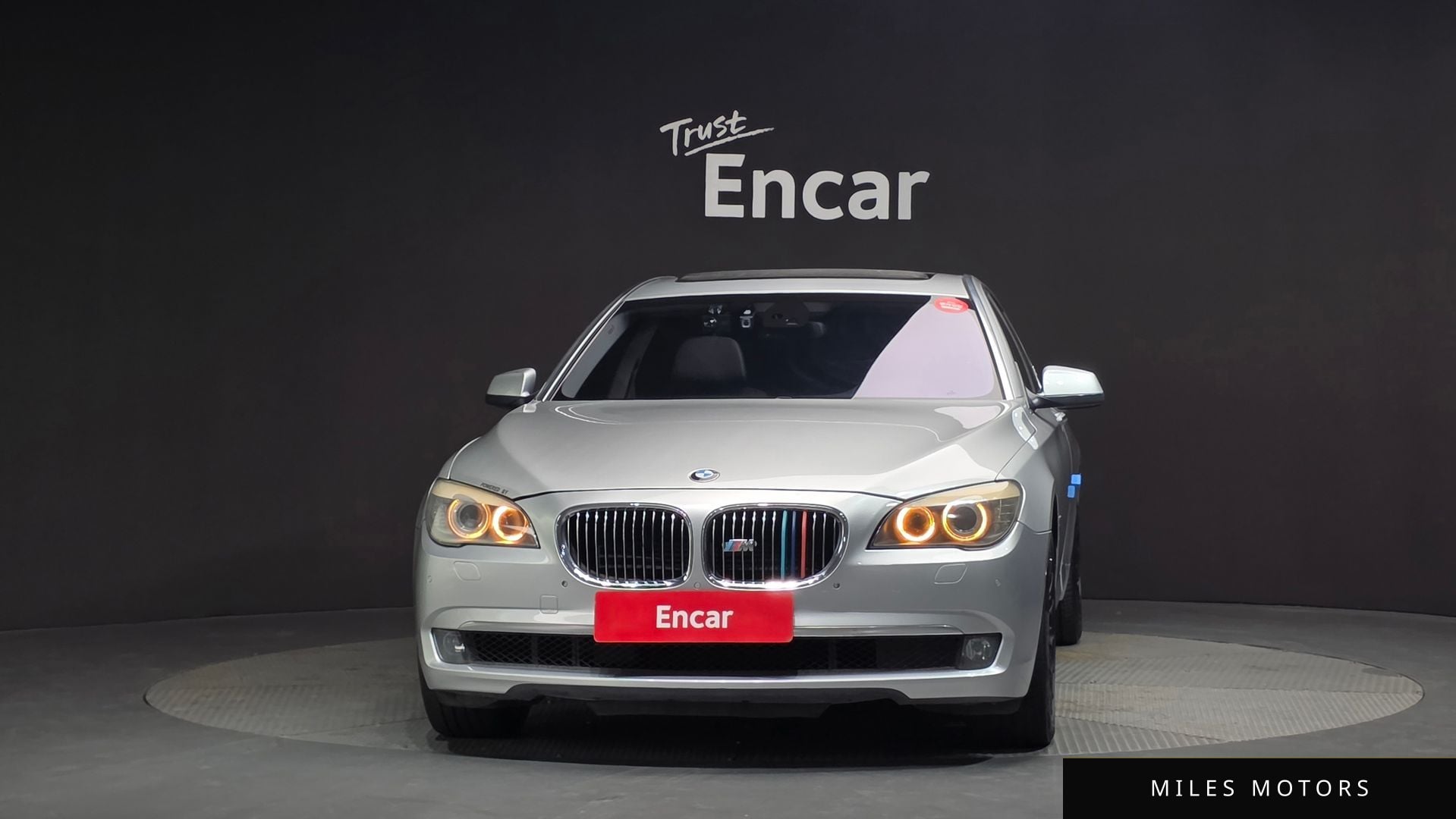 BMW 7 Series (F01) 2011 — миниатюра 3